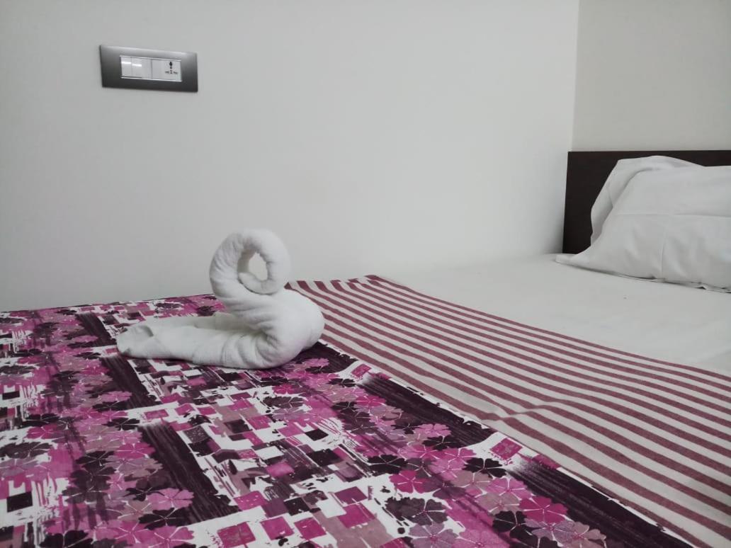 Sri Kousthubham Residency Hotel Tirupati Exterior foto